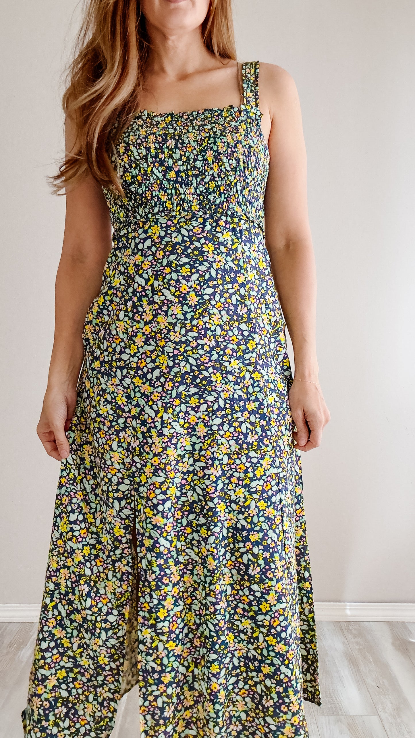 | Navy / Mint Smocked Midi Dress