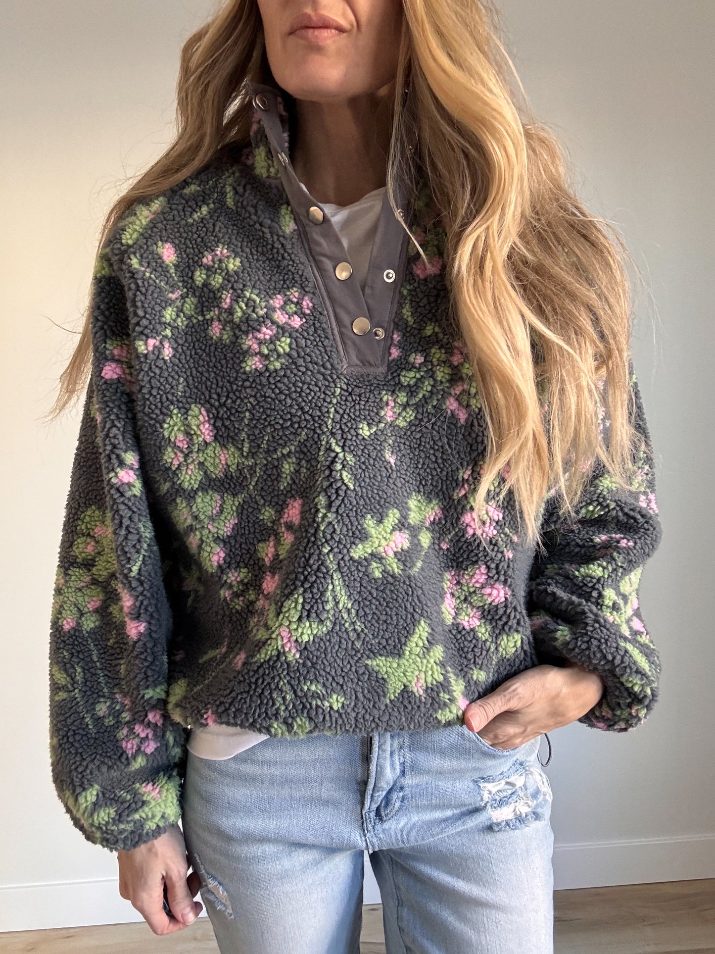 Floral Sherpa Snap Button Pullover