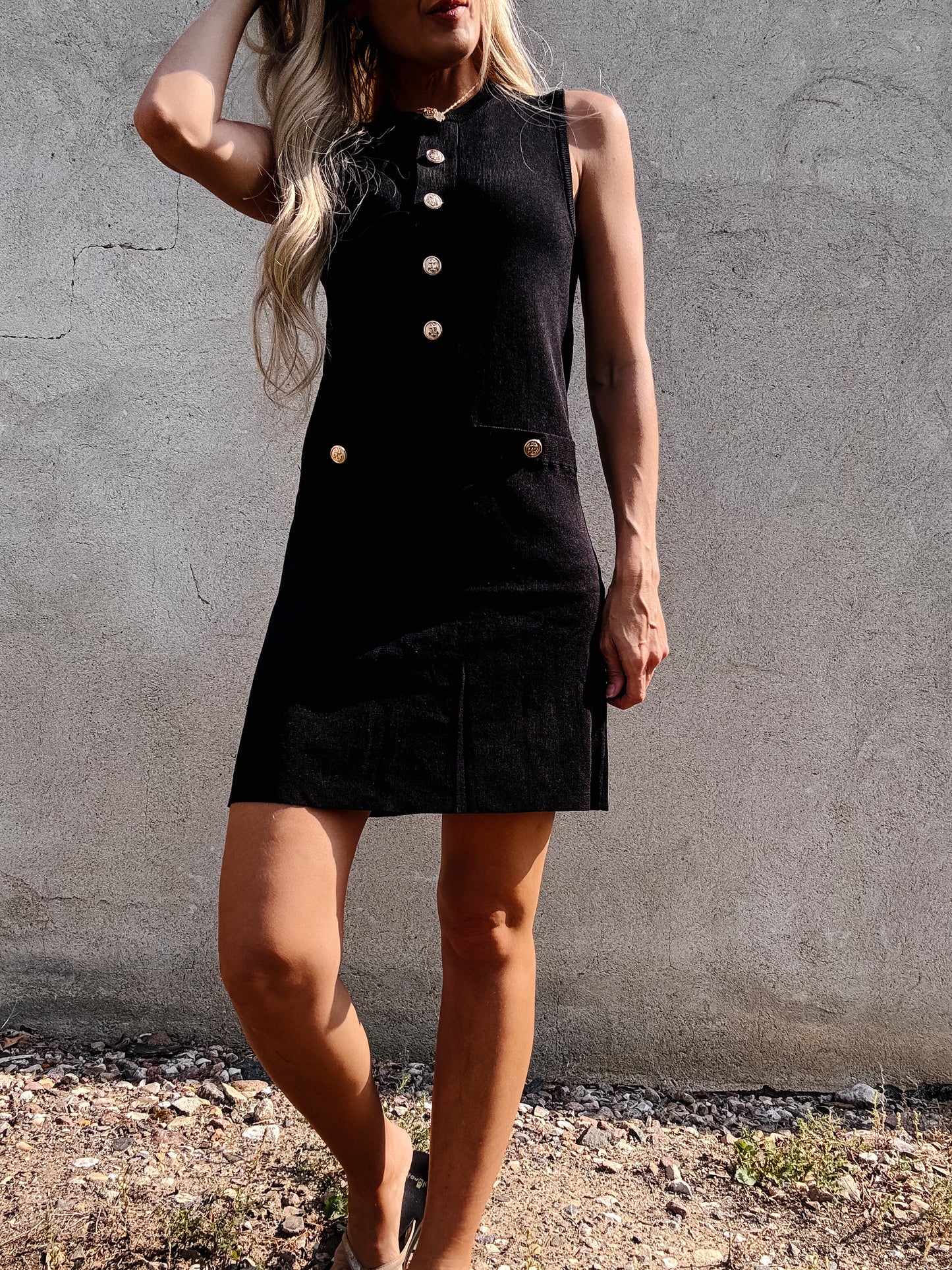 Black Short Sleeveless Knit Dress