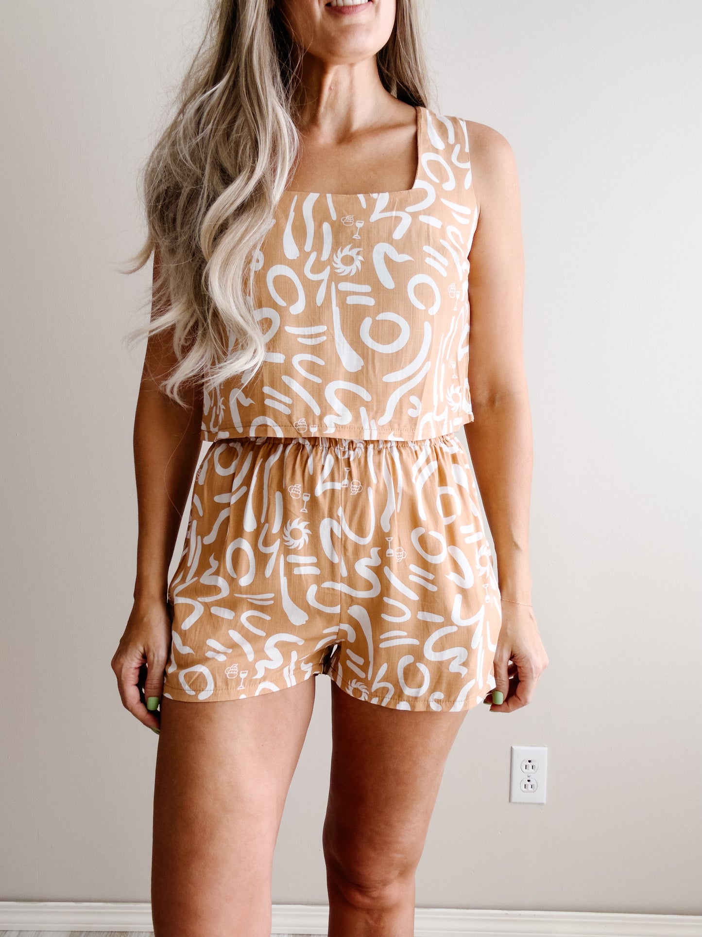 | Sleeveless Brown Short Set