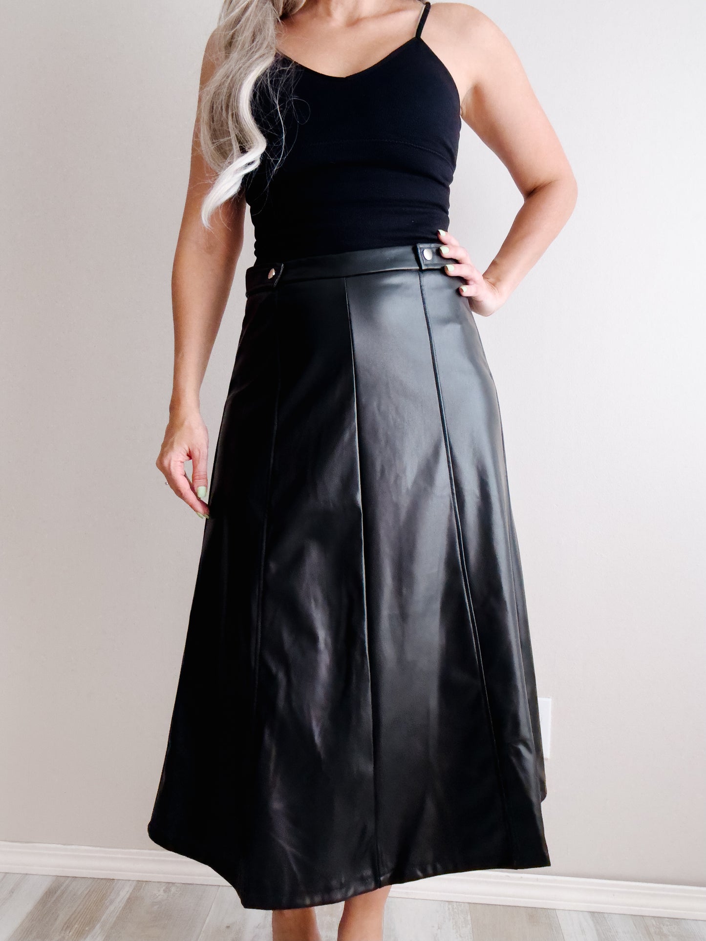 * Aline Faux leather Midi Skirt