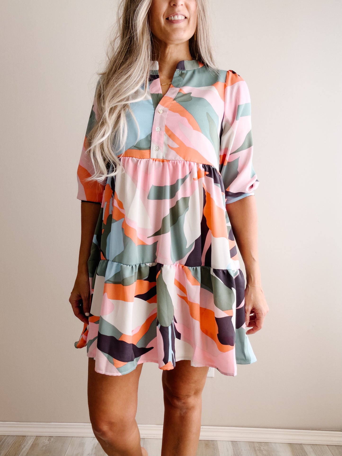 3/4 SLEEVE BUTTON DOWN ABSTRACT PRINT DRESS