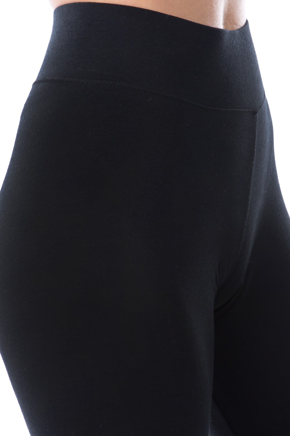 *< Black Super Stretchy Wide Waistband Leggings