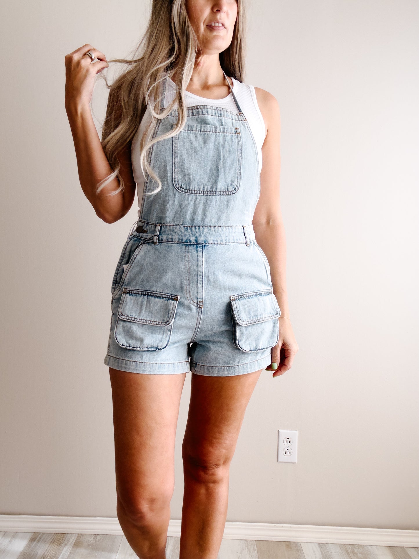 | Front Pocket Strap Denim Romper