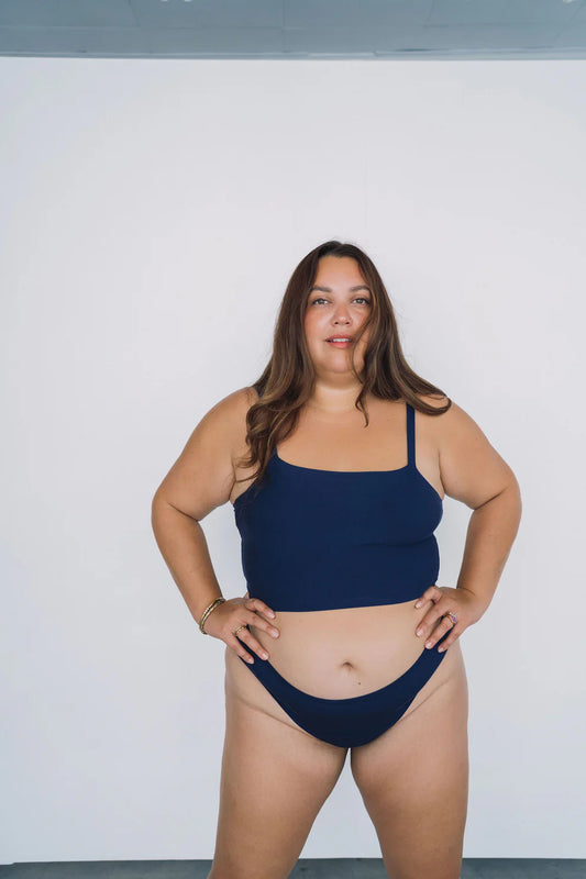Huha Navy Tata Cami