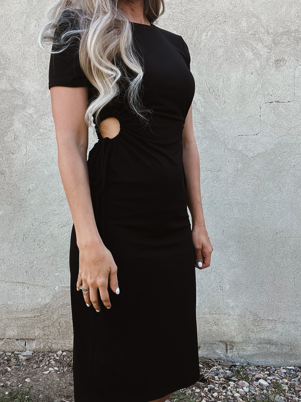 < Mia Black Dress